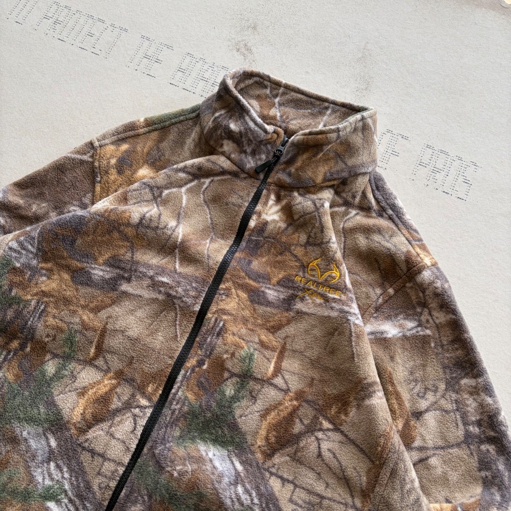 Y2K Realtree Camo Fleece Jacket